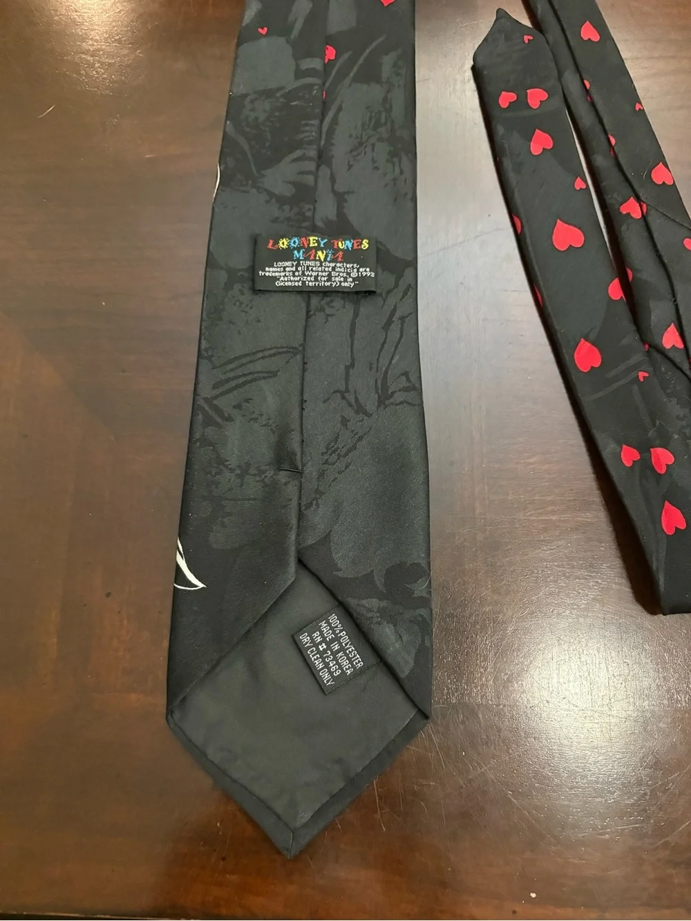 Pepe Le Pew Looney Tunes Mania Tie 1993 100% Polyester Penelope Love